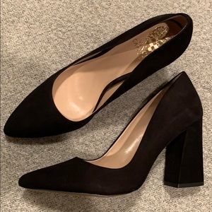 Vince Camuto Black Pumps